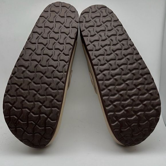 CUSHIONAIRE Women's Cork Footbed Platform Clog 9 SAND - Picture 5 of 7